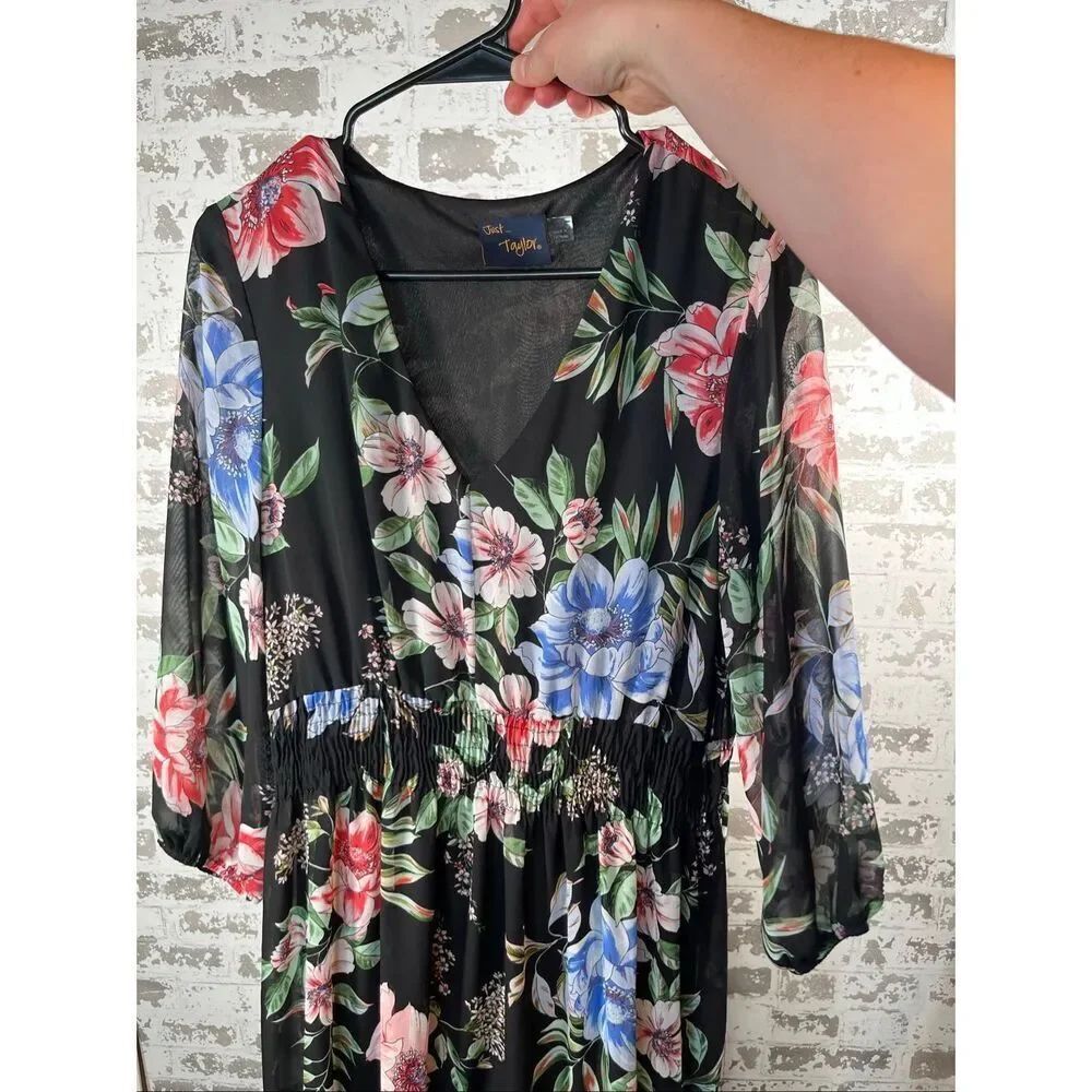 Just Taylor | women vneck floral long sleeve dress